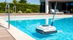 Poolboden effektiv saugen - Schritt für Schritt Anleitung